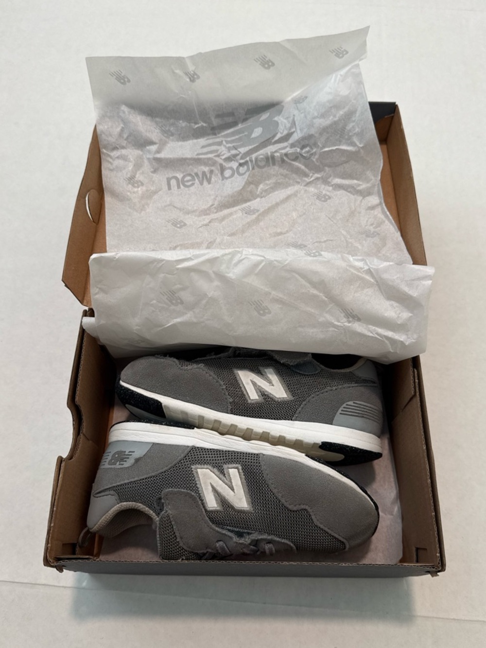 New Balance Toddler Gray Velcro Sneakers 515 NEW-B Hook and Loop 10T Wide - Picture 2 of 11
